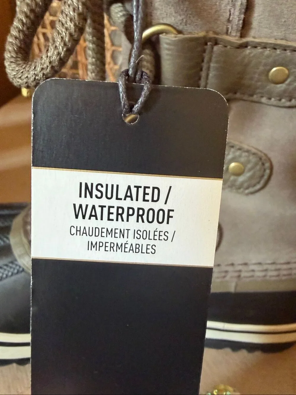 Sorel Joan of Arctic women’s waterproof winter boots in size 5.5